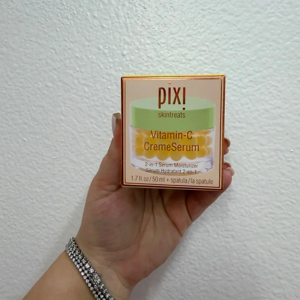 NEW Pixi Beauty Vitamin-C CremeSerum